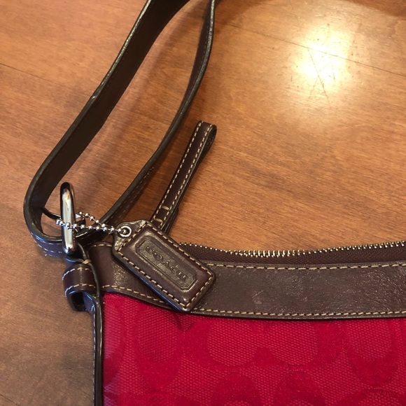 Coach Red Shoulder Bag - Picture 4 of 7